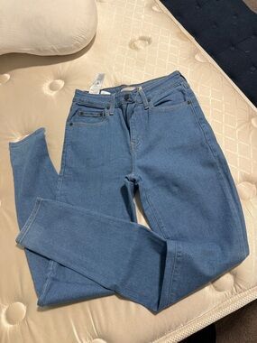 Levi’s 721 High Rise Skinny